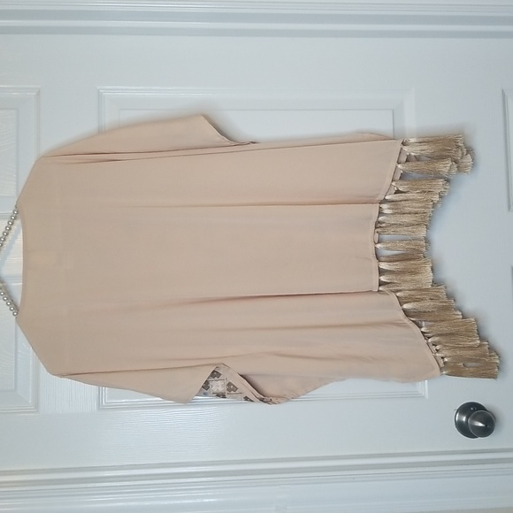 Chicos Womens Rose Embroidered Poncho Style Fringe Blouse Size Small Med - Picture 5 of 9